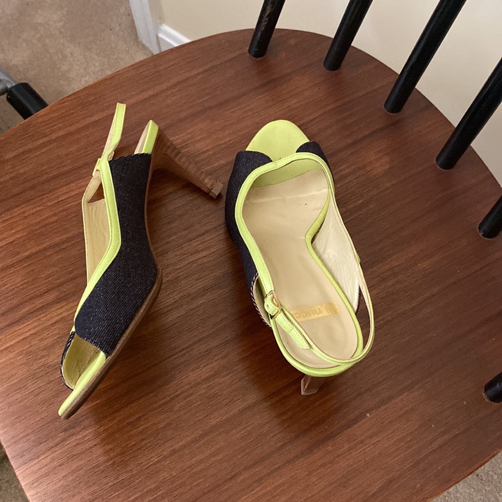 Shoes - Picture 5 of 10